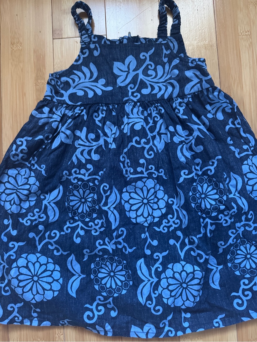 Reyn Spooner Little Girls Dress in Blue Royal Chrysanthemum Print